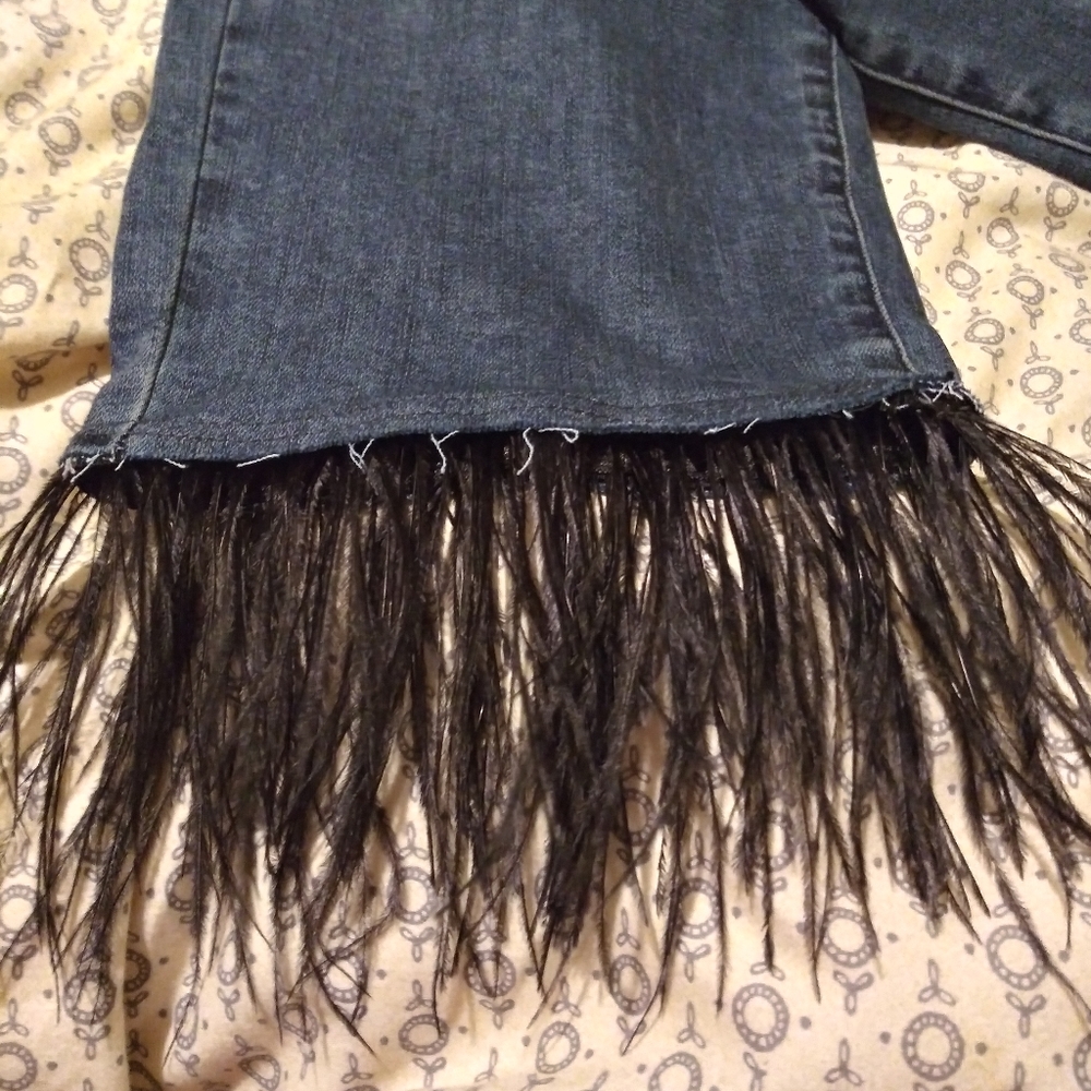Plus size 18w skinny jeans w/ feather trim